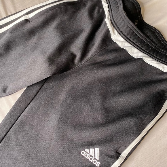 ADIDAS TRACKPANTS - Picture 8 of 8